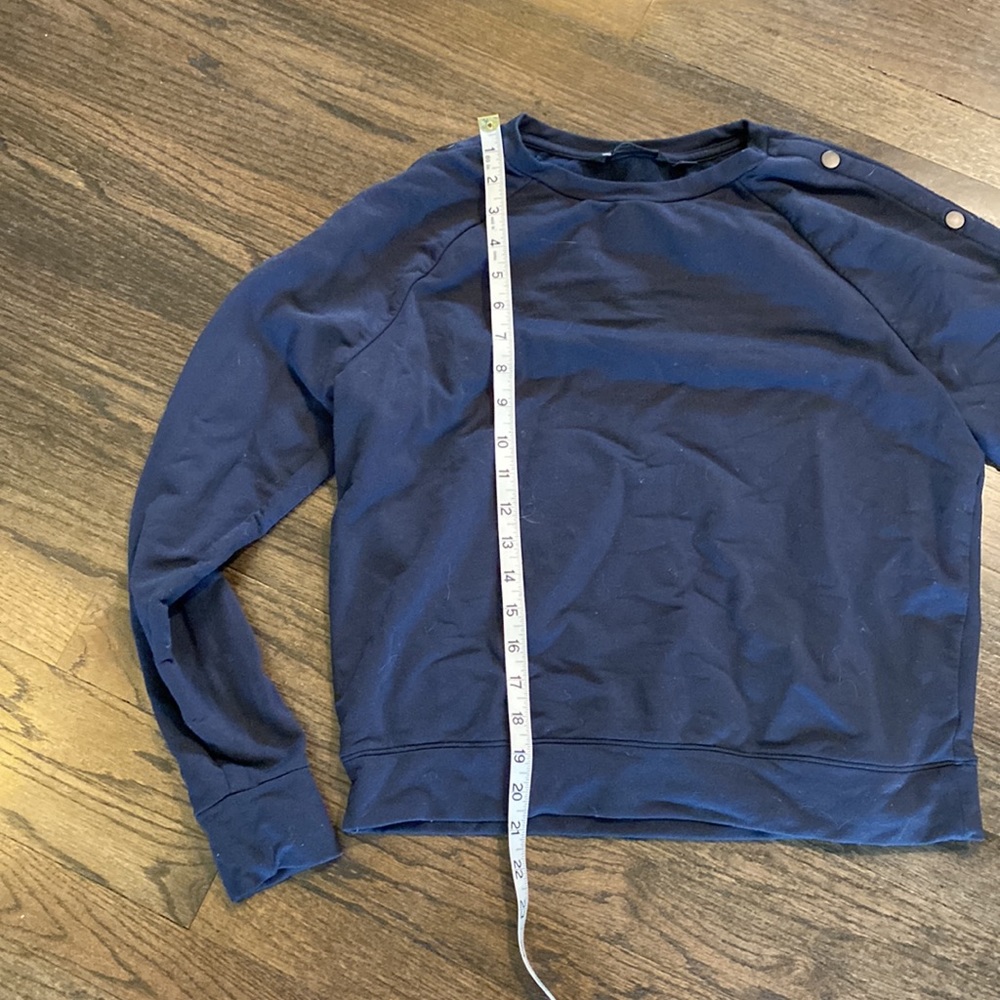 Athleta Blue Pullover Snap Sleeve Soft Small S EUC - Picture 2 of 9